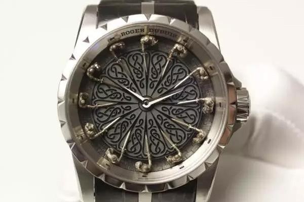 罗杰杜彼圆桌骑士手表，这款表有什么特点？